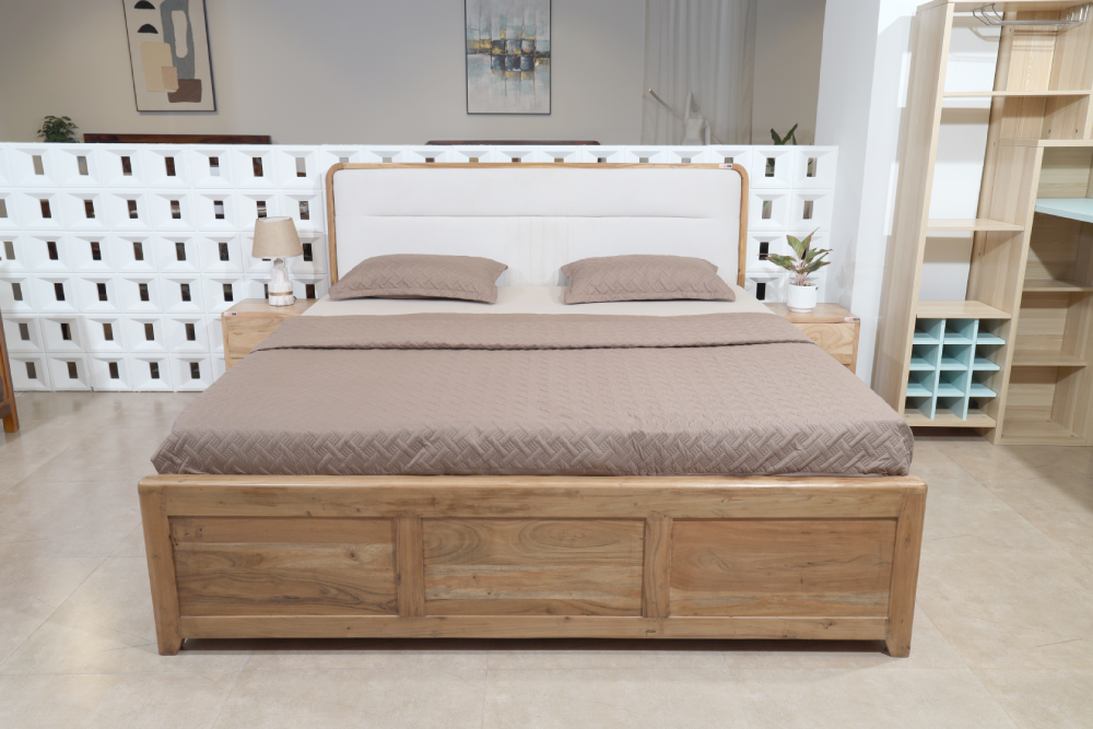 Pluto King Size Bed With Hydraulic Storage