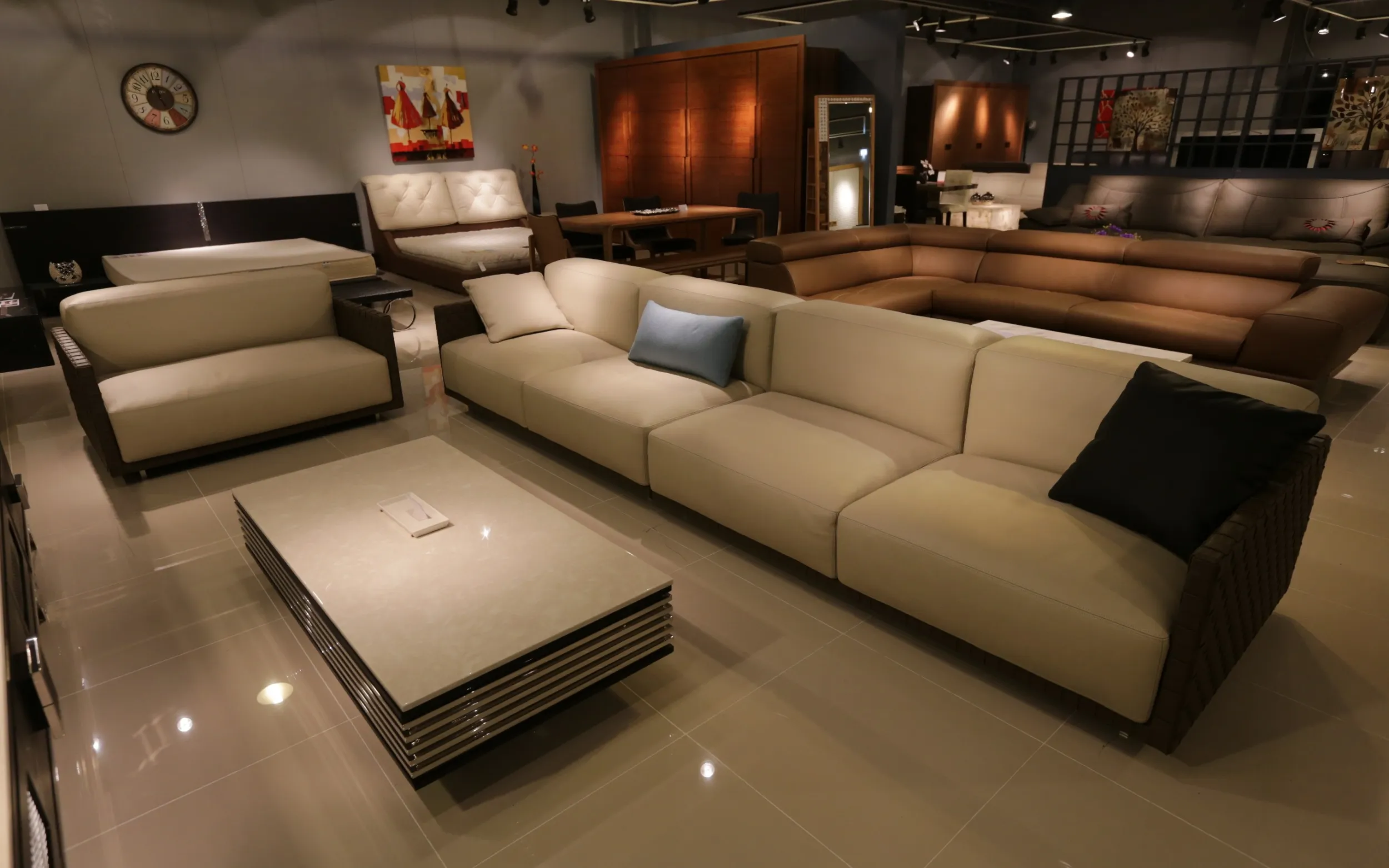 Kirti Nagar Furniture Market