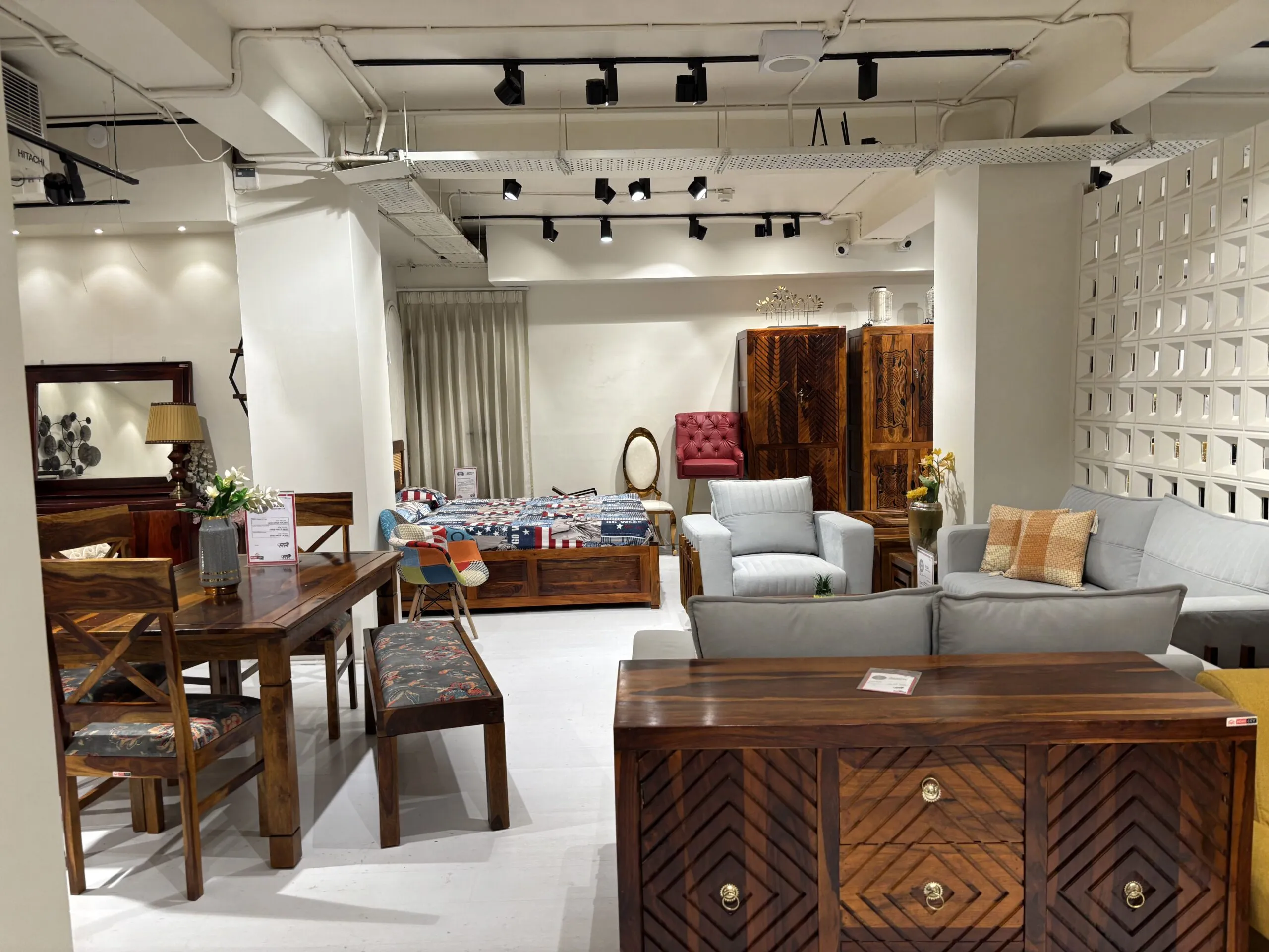 img Homecity kirtinagar 2 scaled 1